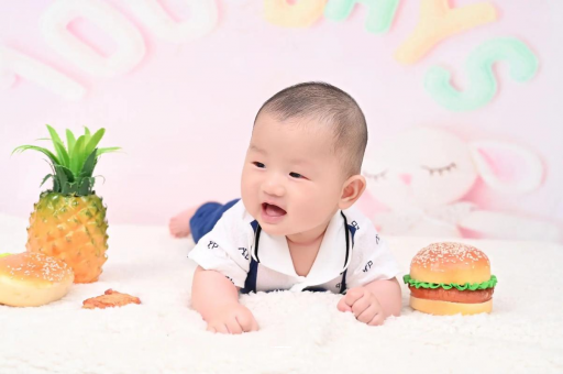 安溪宝宝眼角红血丝 安溪宝宝眼角红血丝